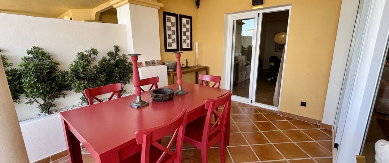 Resale - apartment - Marbella - Aloha