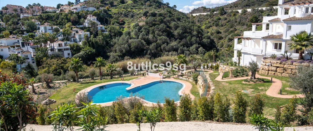 Resale - apartment - Marbella - Aloha