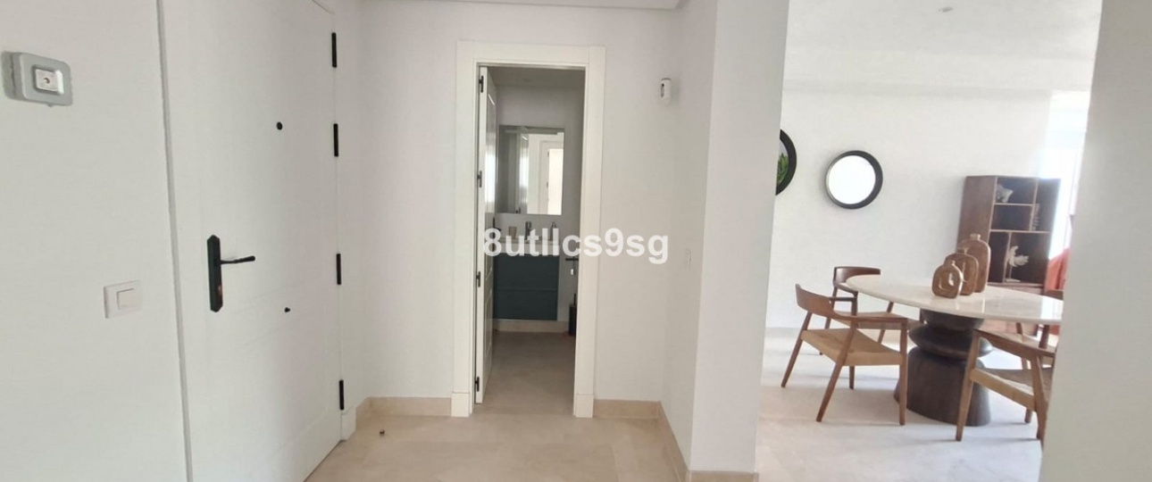 Resale - apartment - Marbella - Aloha