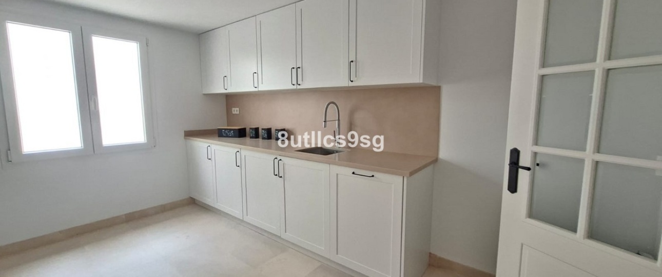 Resale - apartment - Marbella - Aloha
