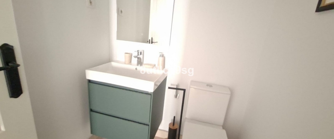 Resale - apartment - Marbella - Aloha