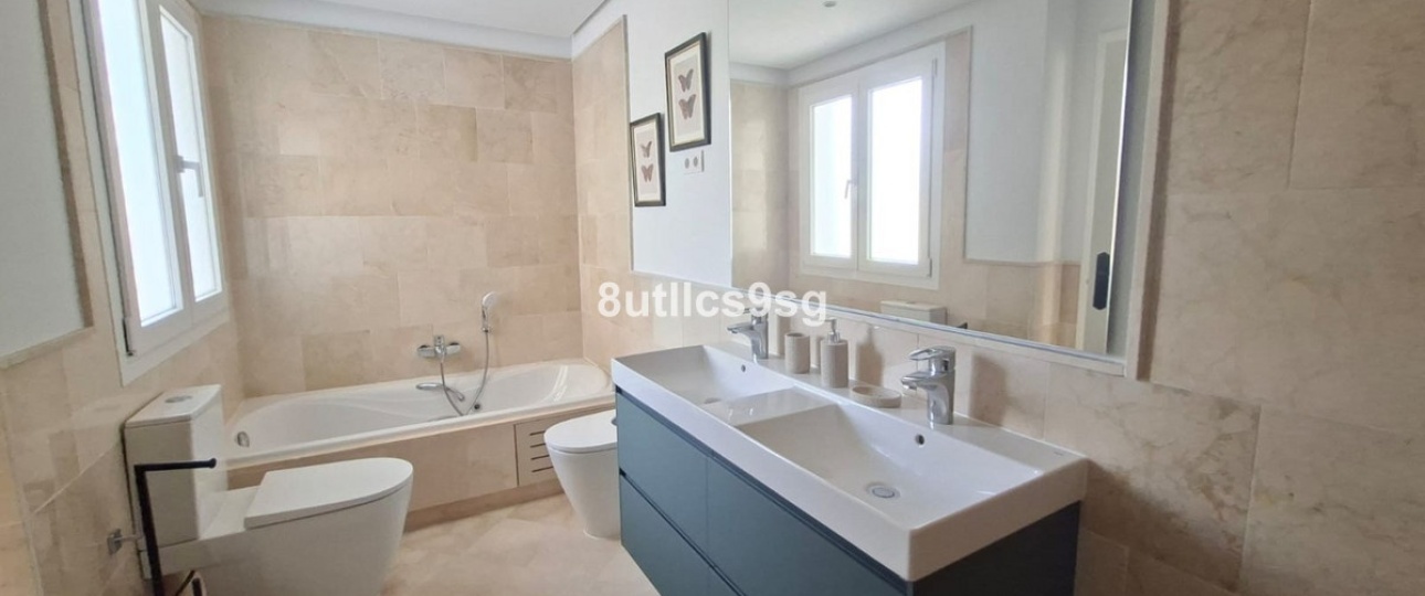 Resale - apartment - Marbella - Aloha