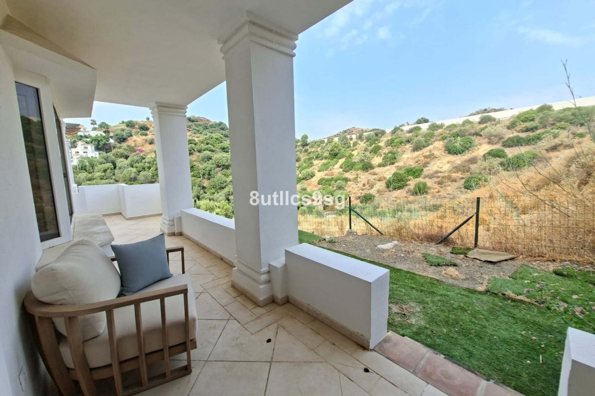 Resale - apartment - Marbella - Aloha