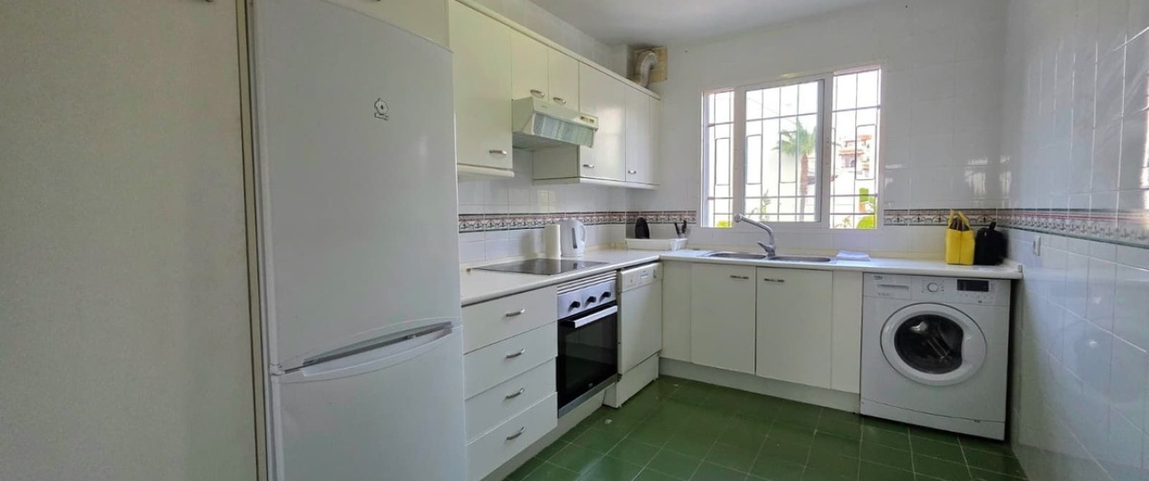 Resale - apartment - Marbella - Aloha