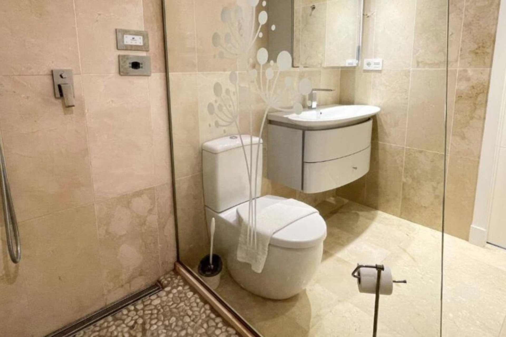 Resale - apartment - Marbella - Aloha