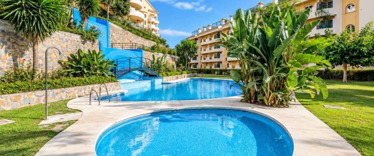 Resale - apartment - Marbella - Aloha