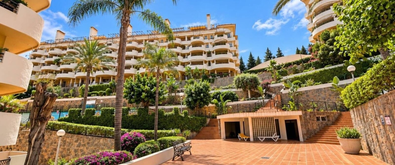 Resale - apartment - Marbella - Aloha