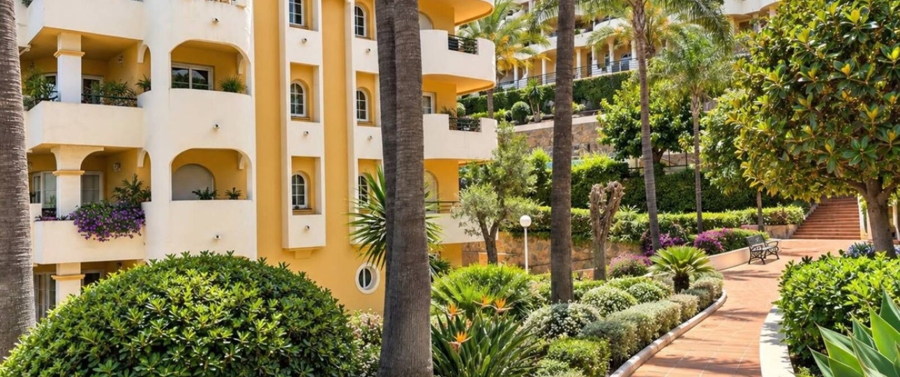 Resale - apartment - Marbella - Aloha