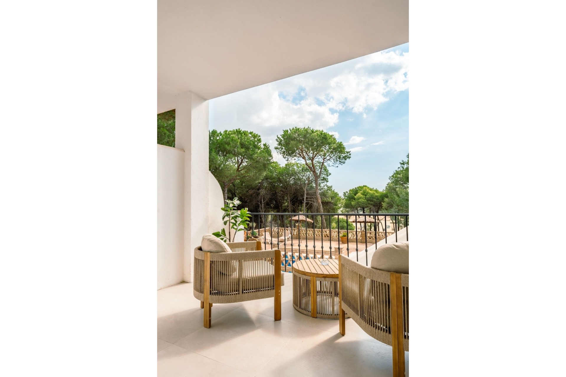 Resale - apartment - Marbella - Aloha