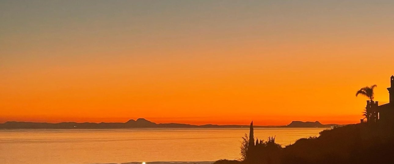 Resale - apartment - Marbella - Altos de los Monteros