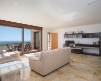 Resale - apartment - Marbella - Altos de los Monteros