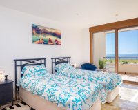 Resale - apartment - Marbella - Altos de los Monteros