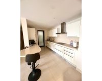 Resale - apartment - Marbella - Altos de los Monteros