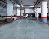 Resale - apartment - Marbella - Altos de los Monteros