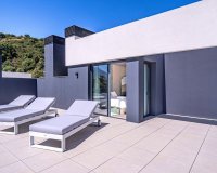 Resale - apartment - Marbella - Altos de los Monteros
