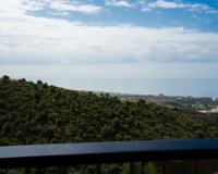 Resale - apartment - Marbella - Altos de los Monteros