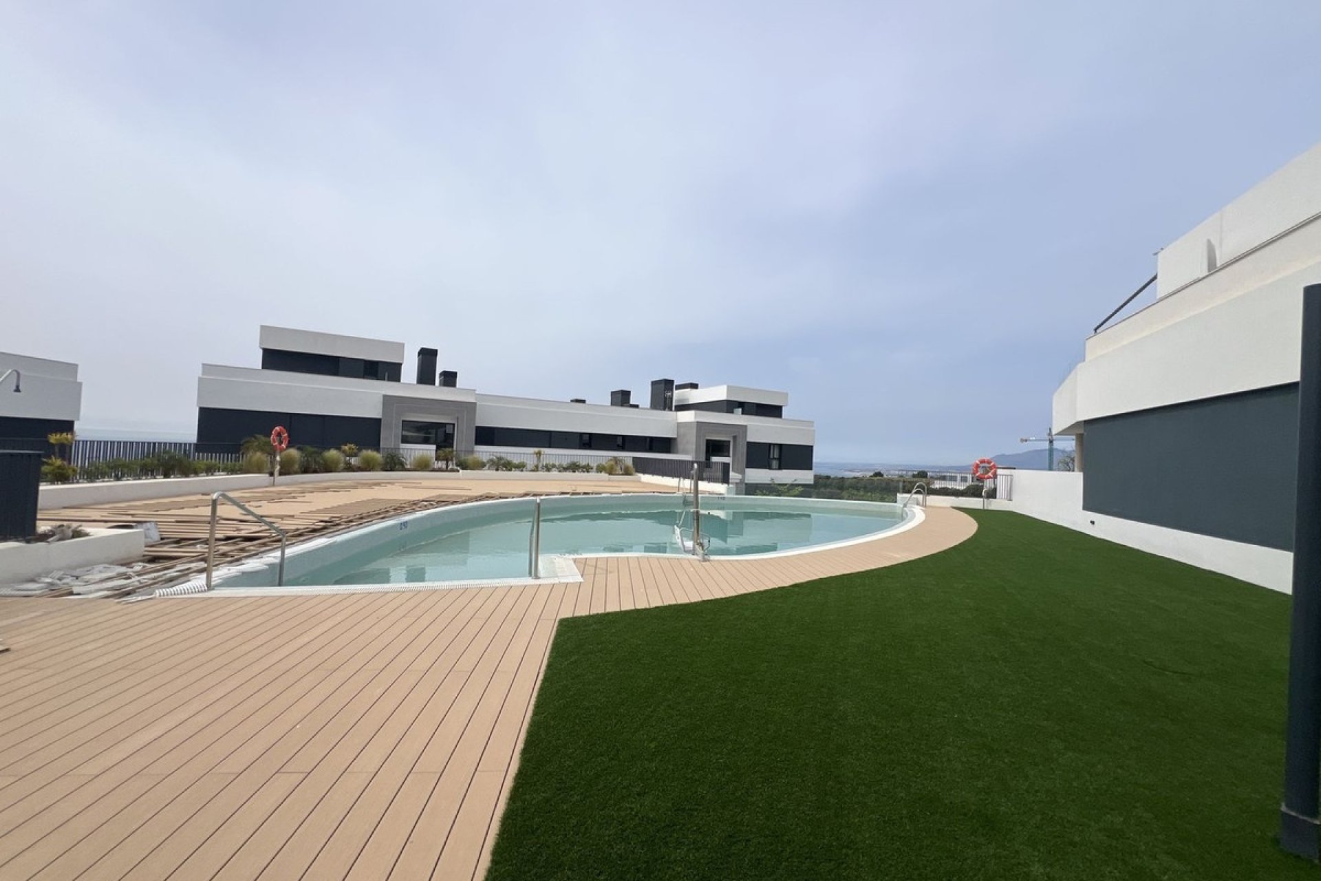 Resale - apartment - Marbella - Altos de los Monteros
