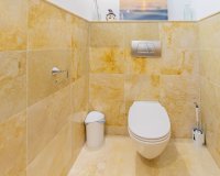 Resale - apartment - Marbella - Altos de los Monteros