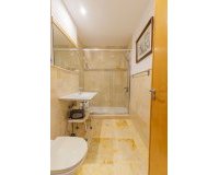 Resale - apartment - Marbella - Altos de los Monteros