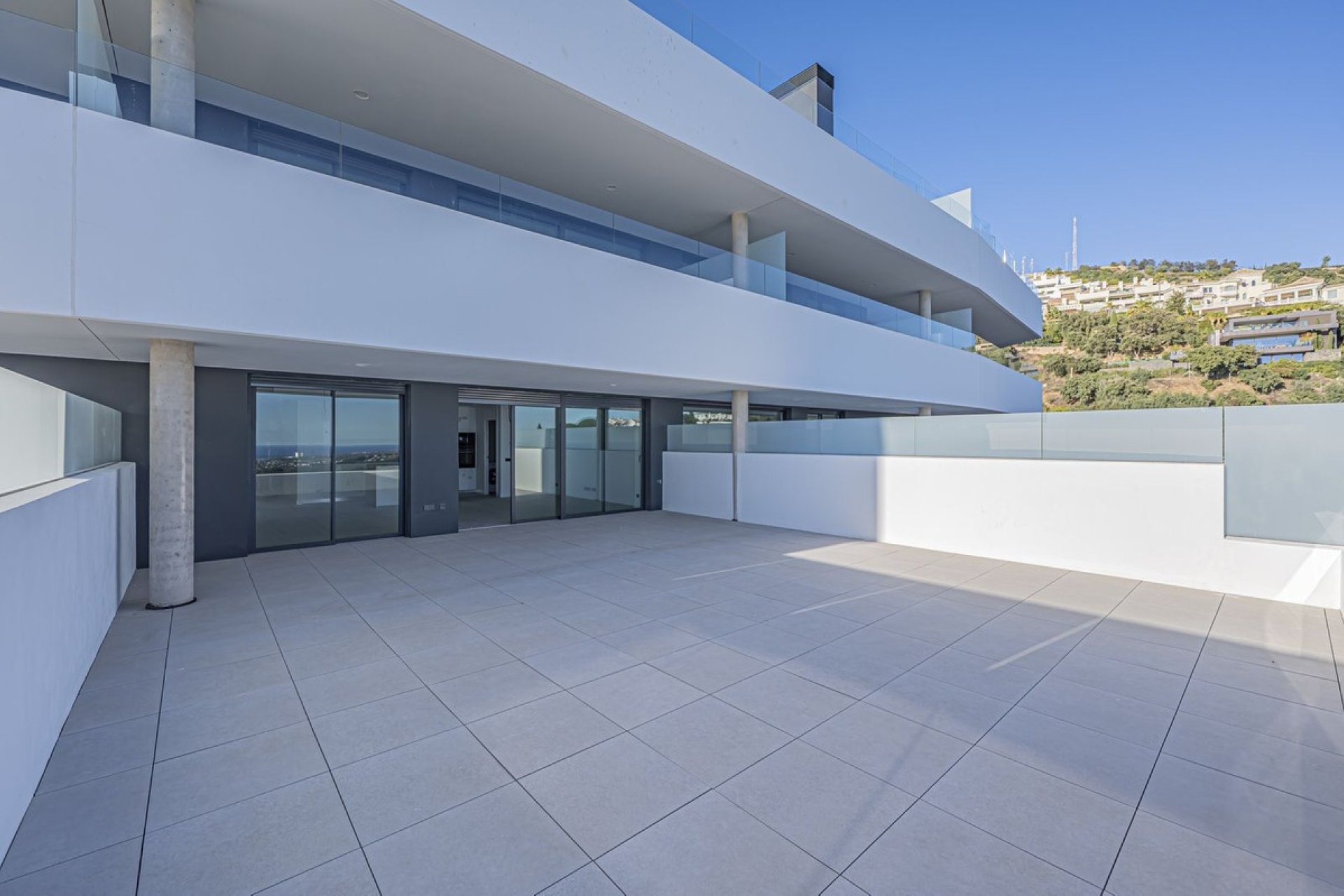 Resale - apartment - Marbella - Altos de los Monteros