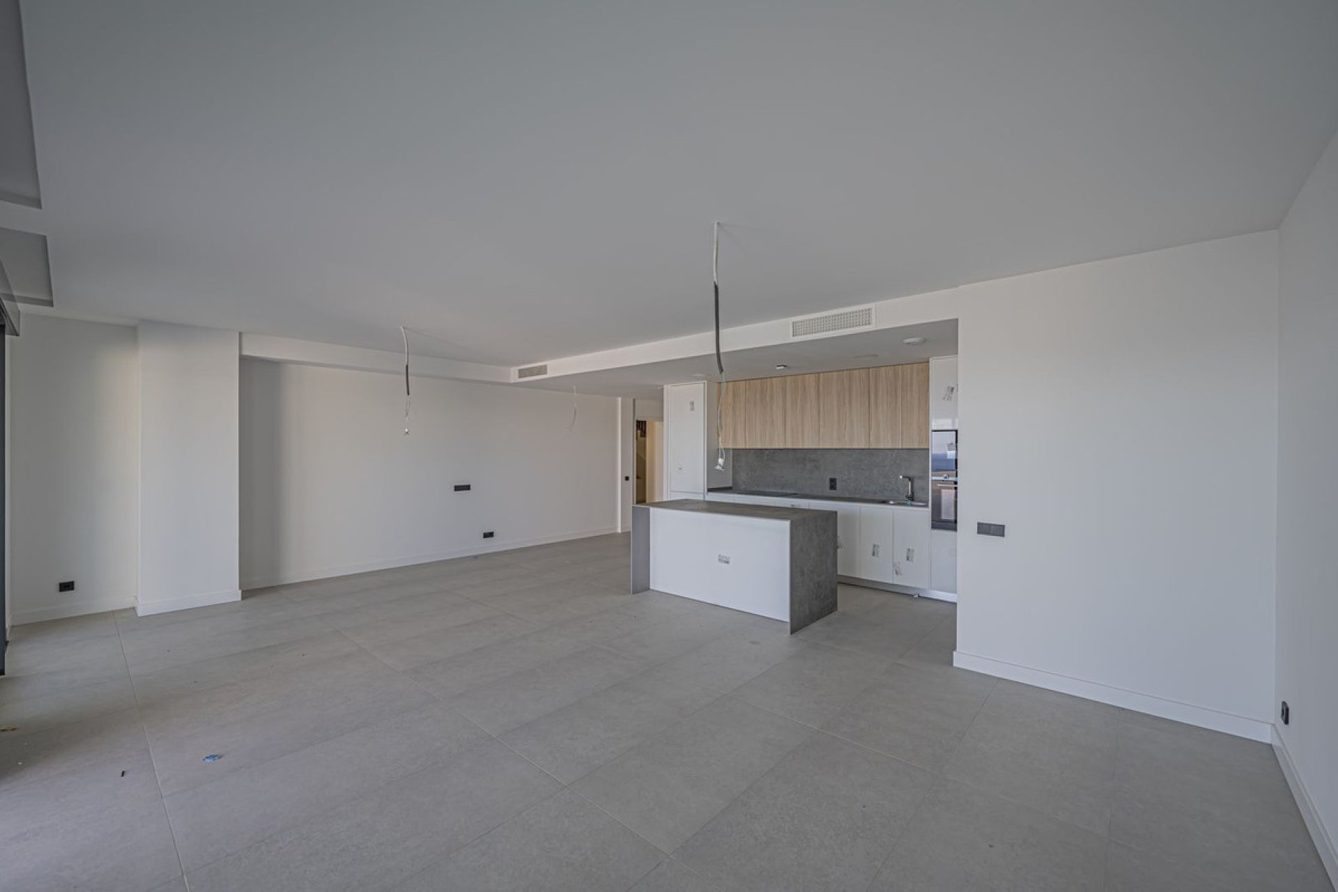 Resale - apartment - Marbella - Altos de los Monteros