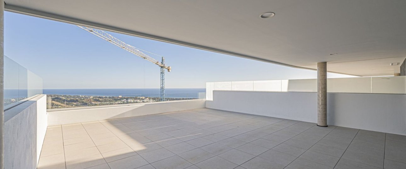 Resale - apartment - Marbella - Altos de los Monteros
