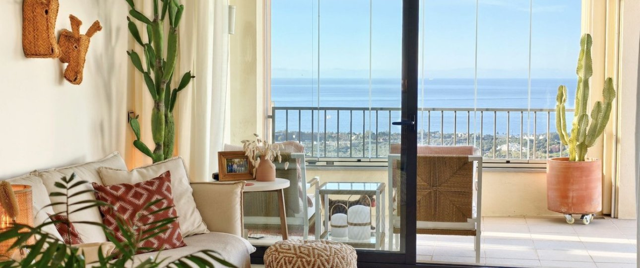 Resale - apartment - Marbella - Altos de los Monteros