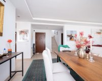 Resale - apartment - Marbella - Altos de los Monteros