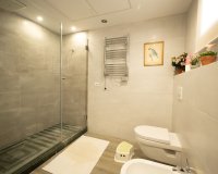 Resale - apartment - Marbella - Altos de los Monteros