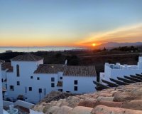 Resale - apartment - Marbella - Altos de los Monteros