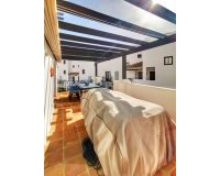 Resale - apartment - Marbella - Altos de los Monteros