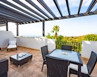 Resale - apartment - Marbella - Altos de los Monteros