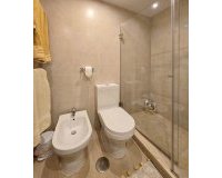 Resale - apartment - Marbella - Altos de los Monteros