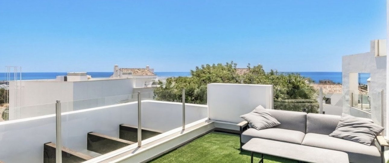 Resale - apartment - Marbella - Altos de los Monteros