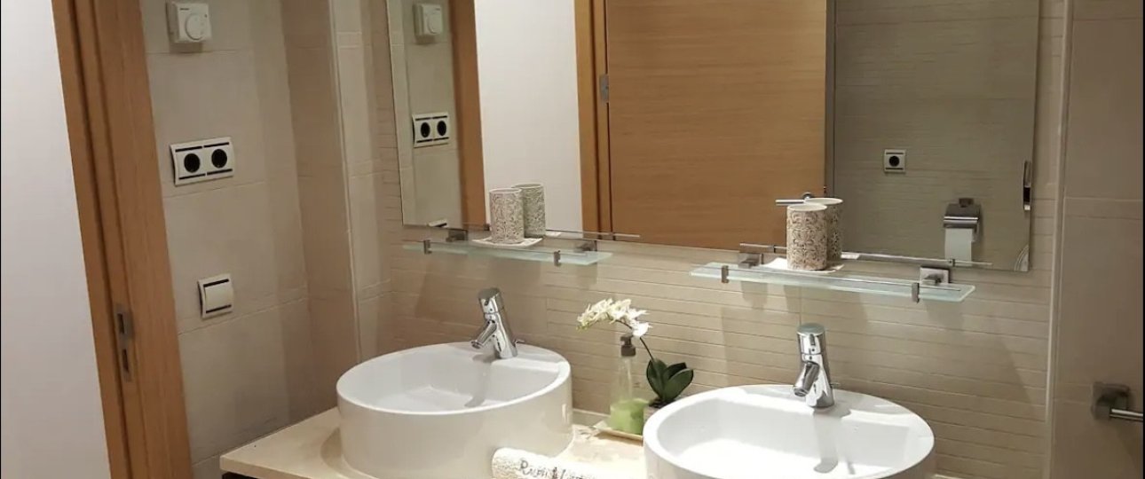Resale - apartment - Marbella - Altos de los Monteros