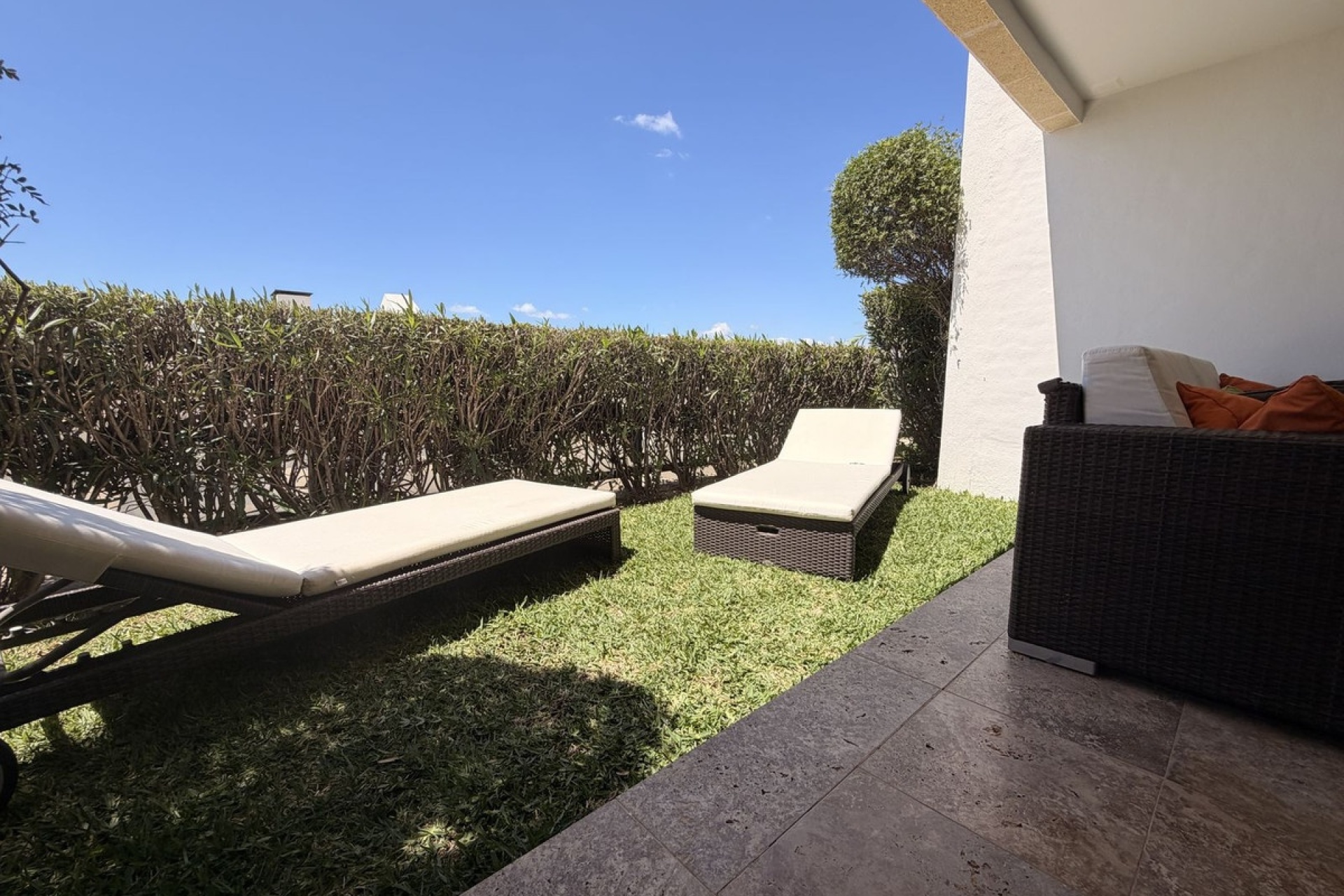Resale - apartment - Marbella - Altos de los Monteros