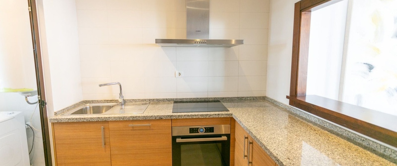 Resale - apartment - Marbella - Altos de los Monteros