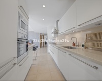 Resale - apartment - Marbella - Altos de los Monteros