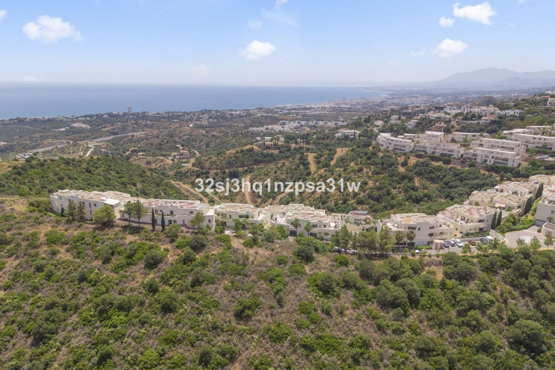 Resale - apartment - Marbella - Altos de los Monteros