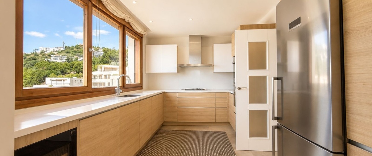 Resale - apartment - Marbella - Altos de los Monteros