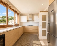 Resale - apartment - Marbella - Altos de los Monteros