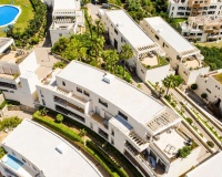 Resale - apartment - Marbella - Altos de los Monteros