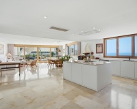 Resale - apartment - Marbella - Altos de los Monteros