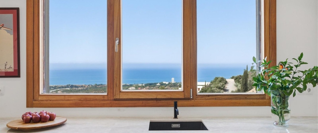 Resale - apartment - Marbella - Altos de los Monteros