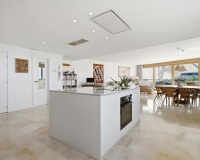 Resale - apartment - Marbella - Altos de los Monteros
