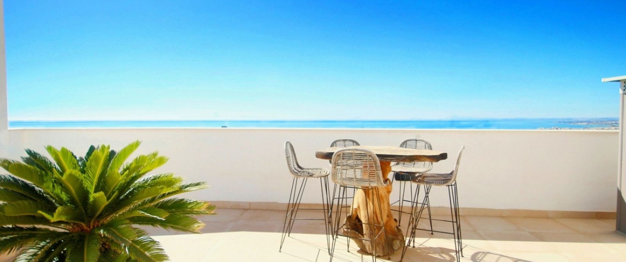 Resale - apartment - Marbella - Altos de los Monteros