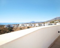 Resale - apartment - Marbella - Altos de los Monteros