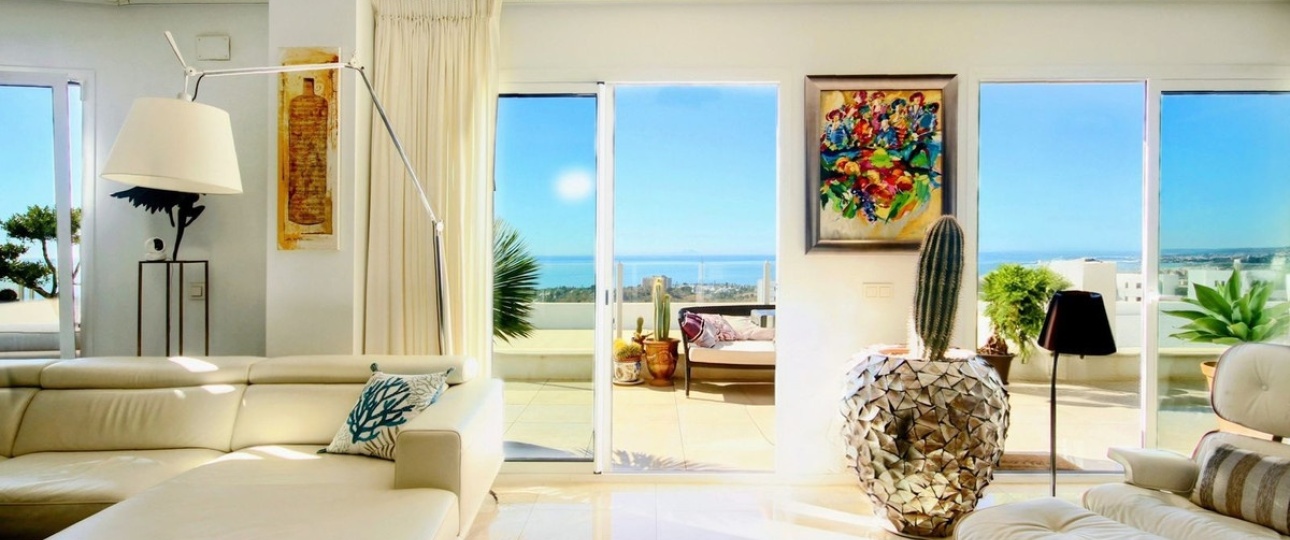 Resale - apartment - Marbella - Altos de los Monteros