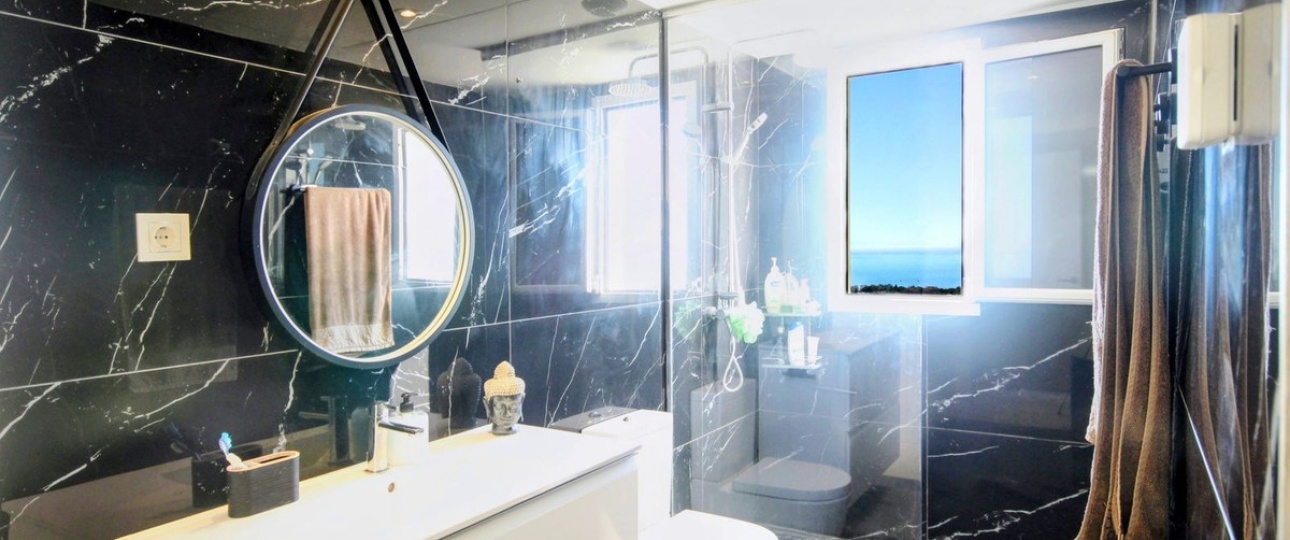 Resale - apartment - Marbella - Altos de los Monteros