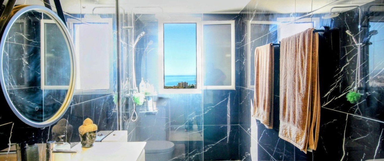 Resale - apartment - Marbella - Altos de los Monteros